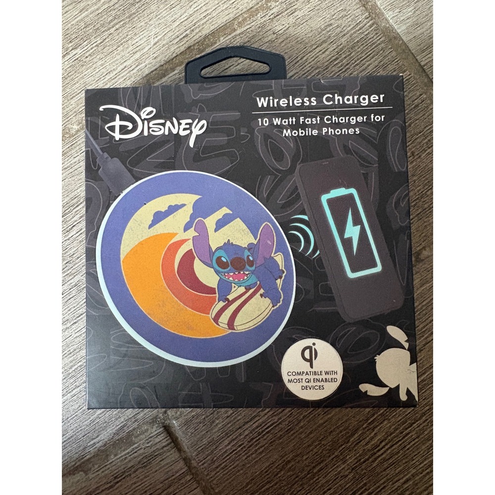 Disney Lilo & Stitch Wireless Charger 10 Watt Fast Charging Pad DWC2559 New